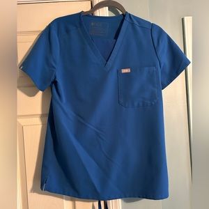 Royal blue one pocket figs scrub top